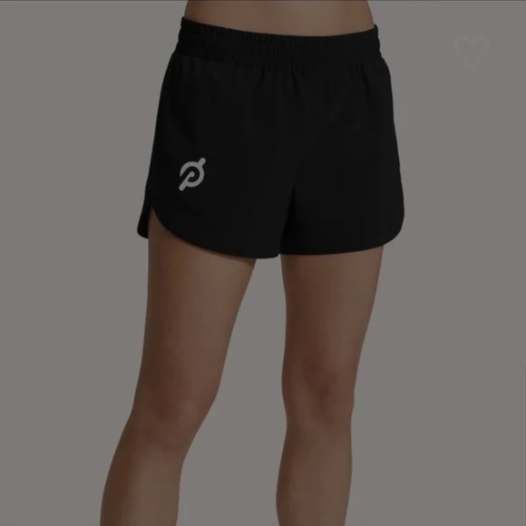 Peloton 4" Tulip Run Short. Black. Size Medium - Picture 2 of 2